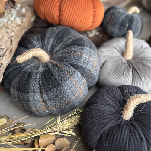 Large Dakota Plaid Pumpkin 