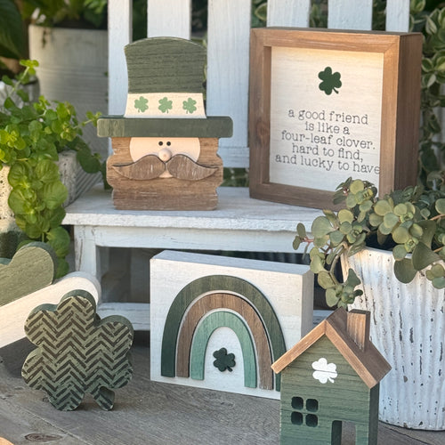 SW-3058 - Four-Leaf Clover Frame