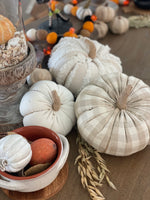 CF-3132 - Med. White Fuzzy Stripes Fabric Pumpkin