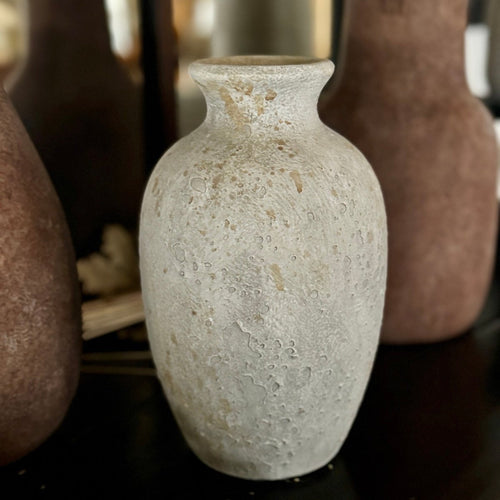 Med. Rustic White Vase 