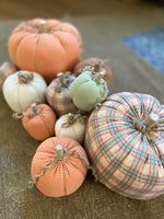 CF-2840 - Sm. Light Green Waffle Pumpkin