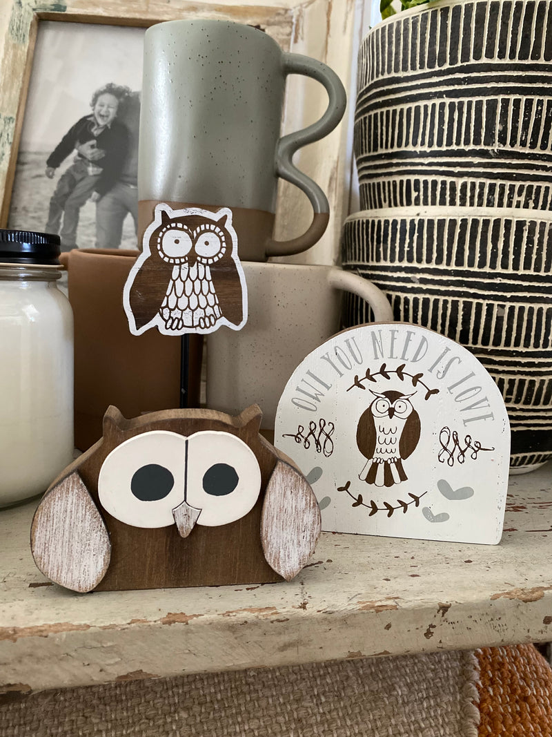 PS-8120 - *Molly The Owl on Base